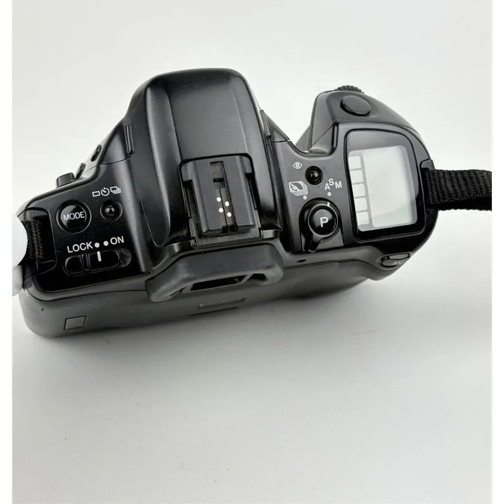 Vintage Minolta Maxxum 400si 35mm Camera Body Only - No Lens DQ2351